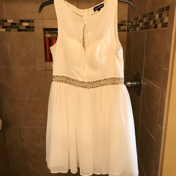Homecoming Dress - Picture 2 of 5